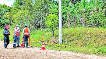 En la comunidad de Orarí, corregimiento de La Pintada, Coclé, se realizó la extensión de 1.86 km de línea de distribución eléctrica al Sistema Interconectado Nacional.
