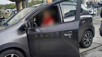 Las víctimas, de 32 y 37 años de edad, no mantenían antecedentes penales, según los registros policiales.