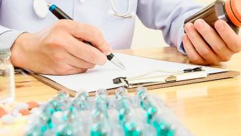 Medicamentos deben ser accesibles.