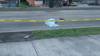 Autoridades realizaron el levantamiento del cuerpo tras un atropello ocurrido en el sector de San José, en dirección hacia San Miguelito.