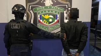 Operativo policial permitió la captura de un joven armado que intentó escapar al notar la presencia de las autoridades.