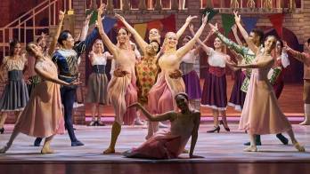 Grandes obras como ‘Romeo y Julieta’, del Ballet Nacional de Panamá, forman parte de la historia y trayectoria del Teatro Nacional. Redes Sociales/@balletnacionalpanama