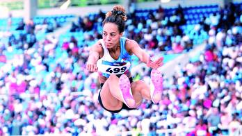 Venía de lograr bronce en los Centroamericanos y ahora se baña de oro con un gran salto de 6.46 m.