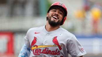 Iván Herrera ha dejado atrás los problemas físicos que limitaron su temporada anterior y hoy es uno de los jugadores más constantes de los Cardenales de San Luis.
