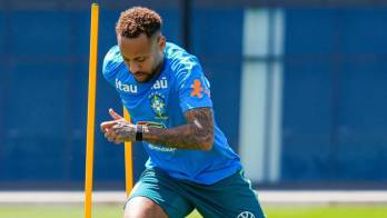 Carlo Ancelotti confirmó que Neymar está en condiciones de reaparecer en el duelo del Grupo C, donde Brasil buscará asegurar su clasificación.