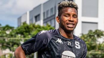 Fidel Escobar pieza clave en la defensa del Saprissa.