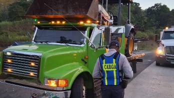 La Autoridad del Tránsito y Transporte Terrestre (ATTT) mantiene operativos de fiscalización en puntos estratégicos.