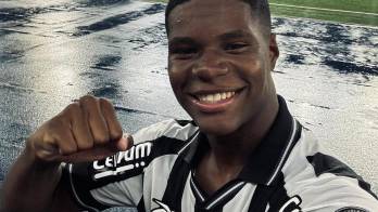 El panameño con la plantilla principal del Botafogo ha marcado tres goles, dos la campaña pasada.