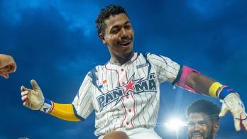 Héctor Rayo fue el héroe del partido.