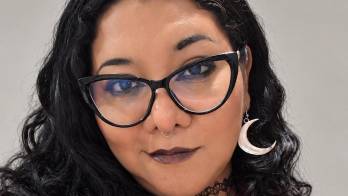 Vanessa Drusilla es especialista en informática.
