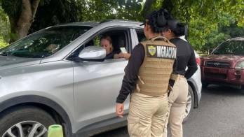 Autoridades migratorias realizaron miles de verificaciones durante Semana Santa 2026, logrando mantener un flujo ordenado de viajeros en los principales puntos de entrada y salida del país.