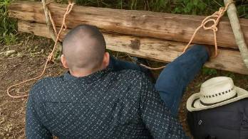 En su comunidad lo acusaban de estar a favor de las iniciativas del Gobierno.