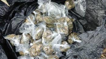 Operativo policial en Calle 17 dejó un detenido y varios indicios.