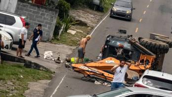 La fatalidad ocurrió cuando el conductor hizo una maniobra para no estrellarse contra unas casas