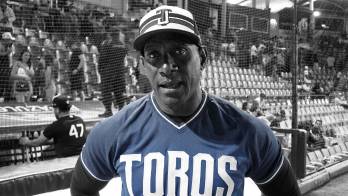 Roberto Kelly lleva a los Toros de Tijuana a la Serie de Zona en México
