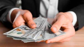 Cinco cosas que hacen los millonarios... ¡y tú puedes hacer sin un solo real!