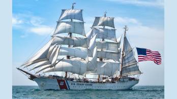 Este velero es conocido como “embajador de buena voluntad del gobierno estadounidense”.