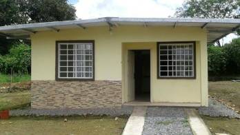 Paredes: Desalojos están prohibidos durante el Estado de emergencia