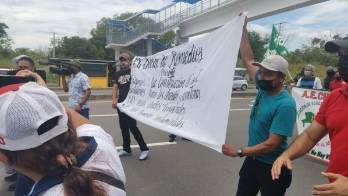 Empresarios rechazan cierre de vías y hacen un llamado al diálogo&nbsp;