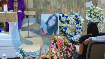 Familiares, amigos y allegados despidieron a Nadine Silvera en la parroquia Santa Marta, recordando su vida, legado profesional y dedicación como madre.