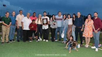 José Caballero durante la premiación.