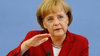 En este sentido, dijo sentirse comprometida con esta misión, también y precisamente en la tarea de lograr en este nuevo año un gobierno estable para Alemania.