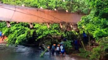 Coclé | Se cae puente en San Miguel. Hay varios heridos