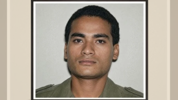 Murió a los 21 años durante la invasión militar de Estados Unidos a Panamá, el 20 de diciembre de 1989.