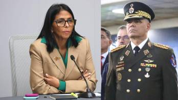 Delcy Rodríguez destituye a Padrino López, ficha del chavismo