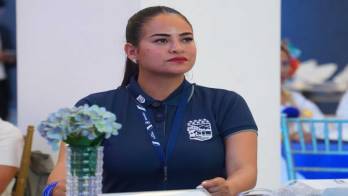 Se determinó que la autoridad (Stefany) incurrió en un conflicto de intereses.