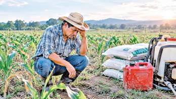 El ministro Linares reconoció que el comportamiento del clima está golpeando de manera distinta a las regiones.