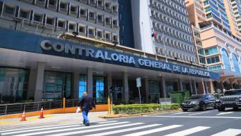 Esta decisión fue formalizada por la Contraloría General de la República.