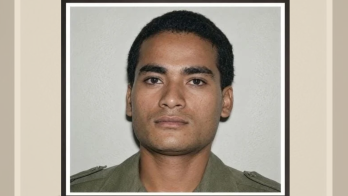 Murió a los 21 años durante la invasión militar de Estados Unidos a Panamá, el 20 de diciembre de 1989.