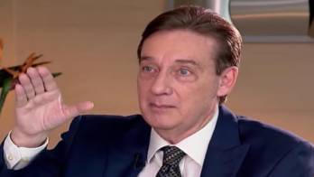 “Soy fanático del fútbol, pero creo que el Mundial debería ser suspendido...”