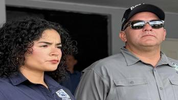 La alcaldesa Irma Hernández y el director de la Policía, Jaime Fernández.