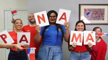 Se incorpora al ambiente de alegría y esperanza que se vive en todo el país antes del Mundial.