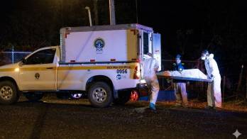 Los investigadores tratan de armar el rompecabezas de este crimen para determinar el móvil