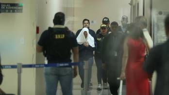 Imputan cargos a Publio De Gracia y a su esposa. Audiencia continuará este miércoles