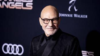 Patrick Stewart, una de las figuras más reconocidas de la ciencia ficción, murió a los 86 años tras convivir con alzhéimer y demencia con cuerpos de Lewy, de acuerdo con el comunicado familiar.