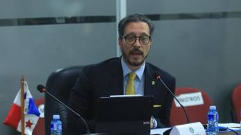 Fausto Fernández, viceministro de Finanzas, durante la sustentación de los traslados solicitados por el MEF.