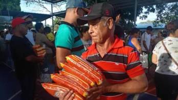 Bolsas de arroz son de las más buscadas en las Agroferias.