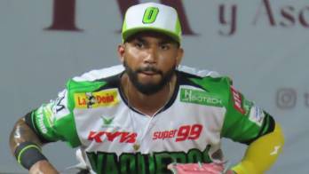 Johan Camargo, tercera base de Oeste.