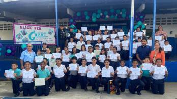 Los estudiantes participaron en talleres y dinámicas sobre valores, convivencia y prevención de la violencia.