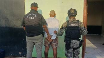 Sospechoso fue trasladado para los trámites judiciales.
