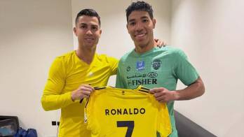 Orlando Mosquera se llevó la camiseta firmada de Cristiano Ronaldo.