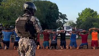 La Fuerza Pública desplegó un amplio operativo tras la fuga masiva registrada en el complejo penitenciario La Joyita.