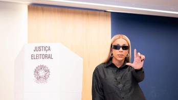 Fotografía divulgada en la cuenta en X @ErikakHilton de la actual representante en la Cámara baja por el estado de São Paulo y del izquierdista Partido Socialismo y Libertad (PSOL), la diputada transexual Erika Hilton, EFE/ @ErikakHilton