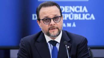 El ministro de Comercio e Industrias, Julio Moltó, confirmó que la resolución permitirá a la empresa iniciar el proceso de extracción y traslado del concentrado fuera del país.