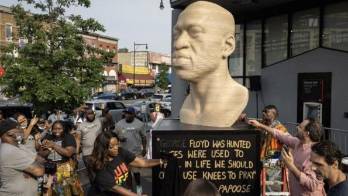 Inauguran un busto de George Floyd en Nueva York con motivo del Juneteenth