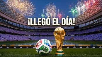 El balón ‘Trionda’ junto a la copa del mundo